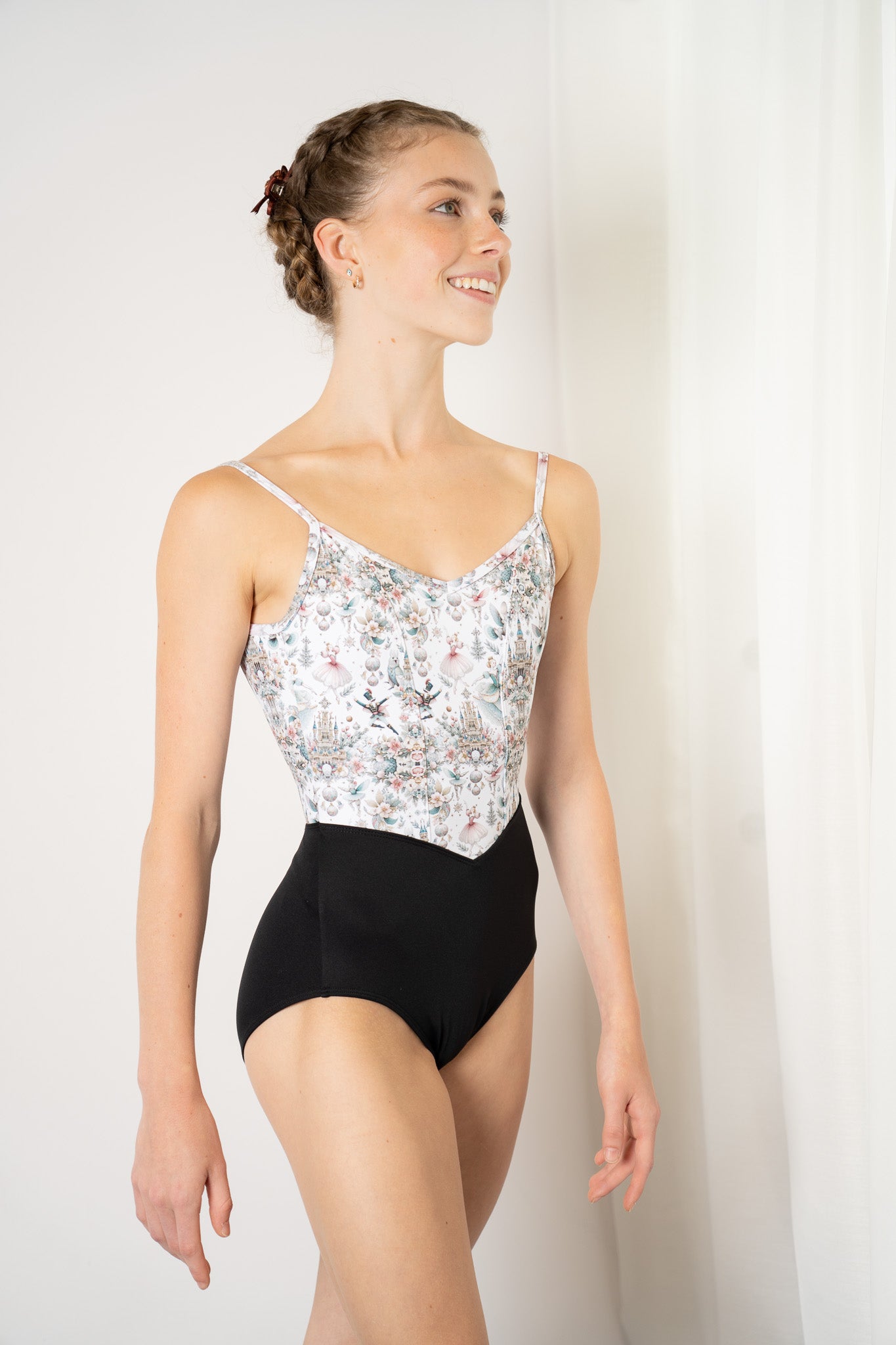 NUTCRACKER 24 EBONY DEMI JARDIN