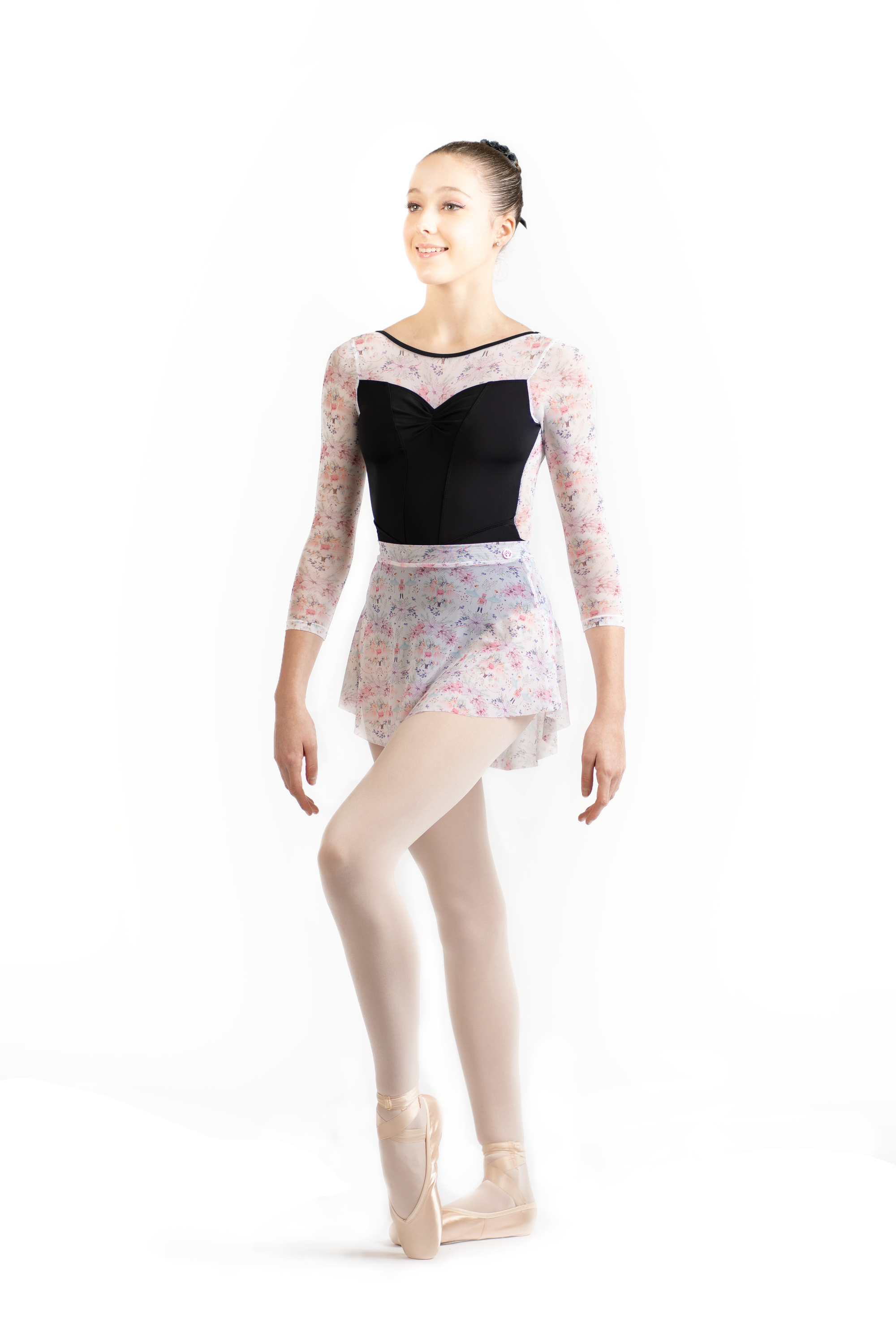 NUTCRACKER 22 MESH SKIRT