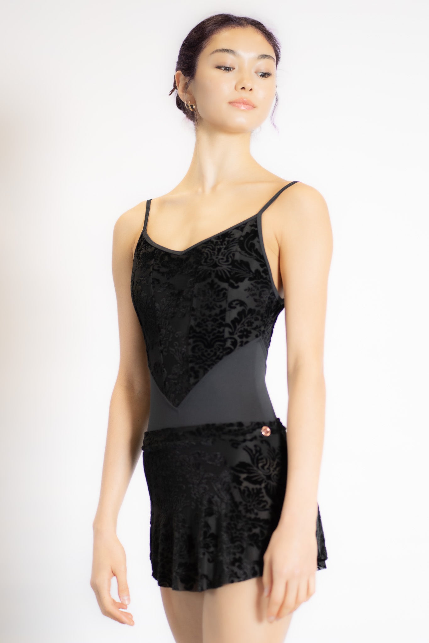 Cherie Ricco Velvet Ebony